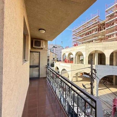 The Sunset New Bazaar View Balcony Parking Available
